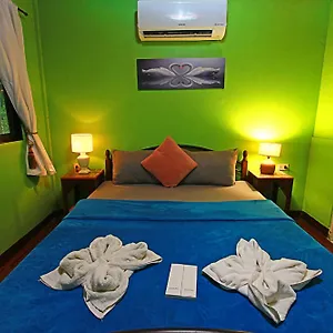 Guest house Adrianas Place Boutique